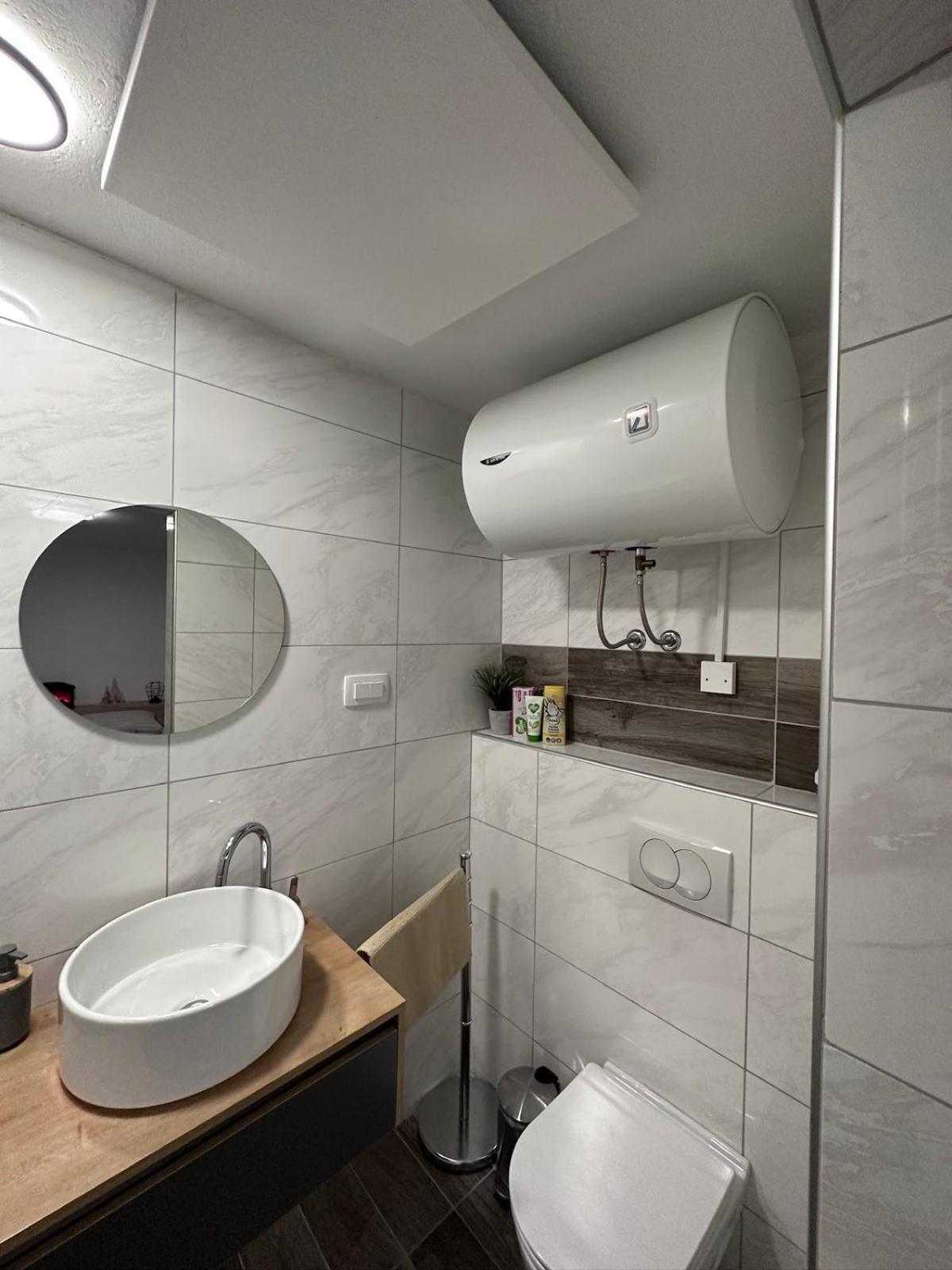 Apartma Studio Jana 克拉尼斯卡戈拉 外观 照片
