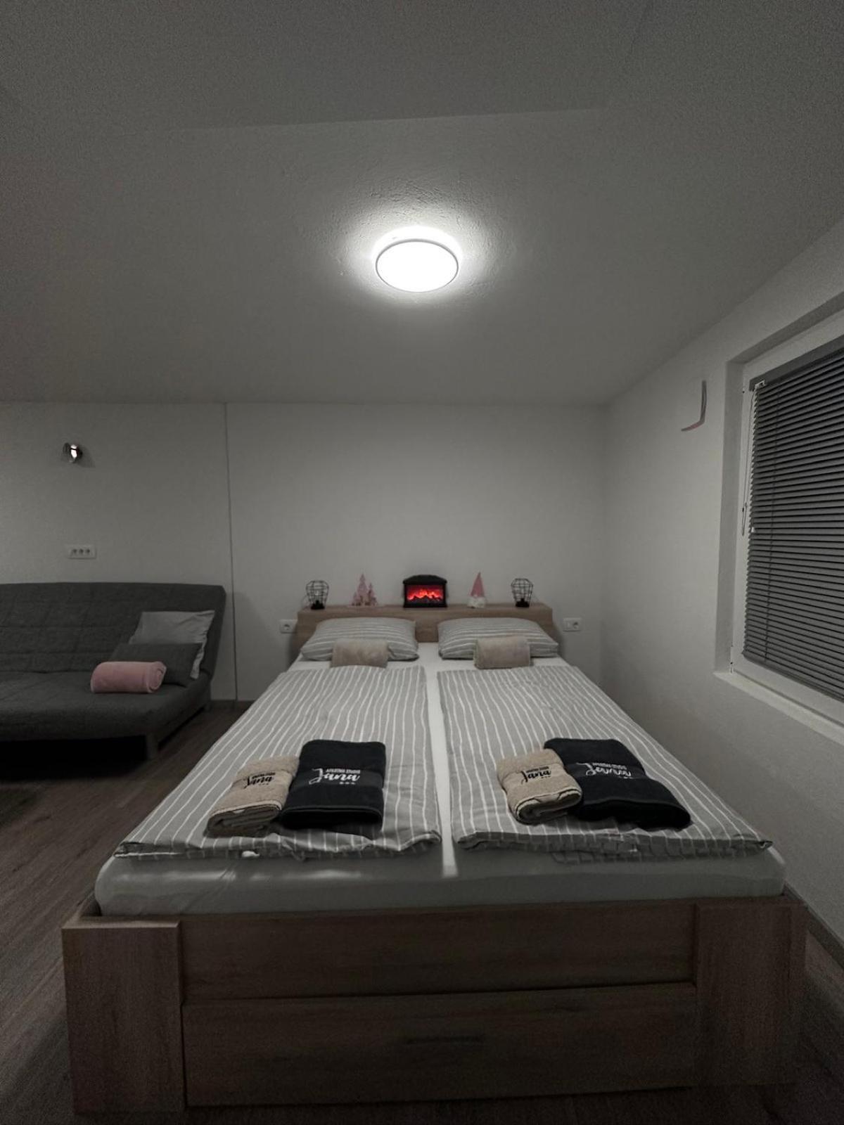 Apartma Studio Jana 克拉尼斯卡戈拉 外观 照片