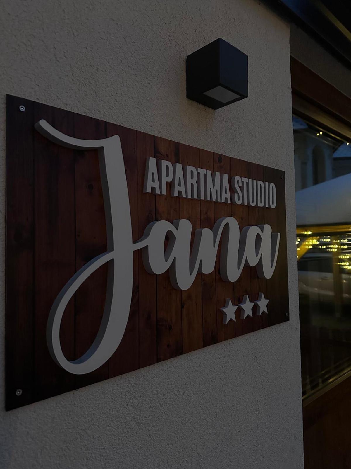 Apartma Studio Jana 克拉尼斯卡戈拉 外观 照片